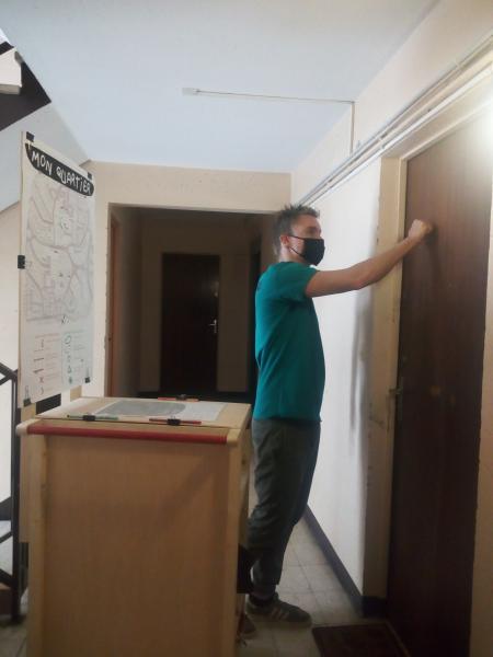 6_Diagnostic en porte-à-porte pour la résidentialisation des pieds d'immeubles.jpg 6_Diagnostic en porte-à-porte pour la résidentialisation des pieds d'immeubles