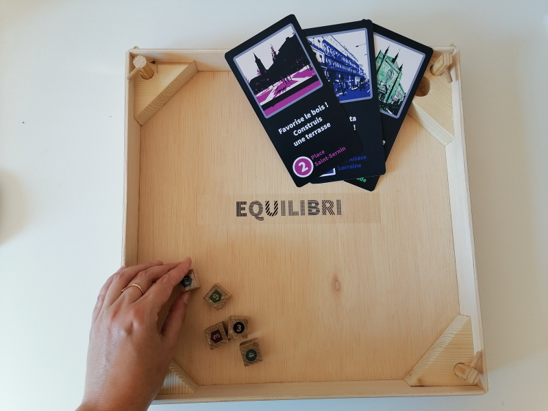 8- Equilibri cartes et pions