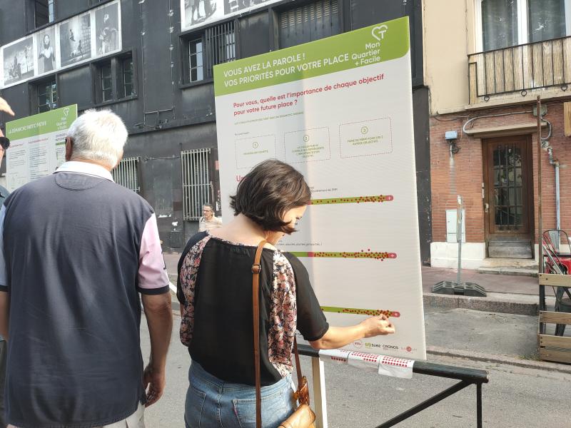 10-Les habitants s'expriment lors de la restitution conviviale.jpg 10-Les habitants s'expriment lors de la restitution conviviale