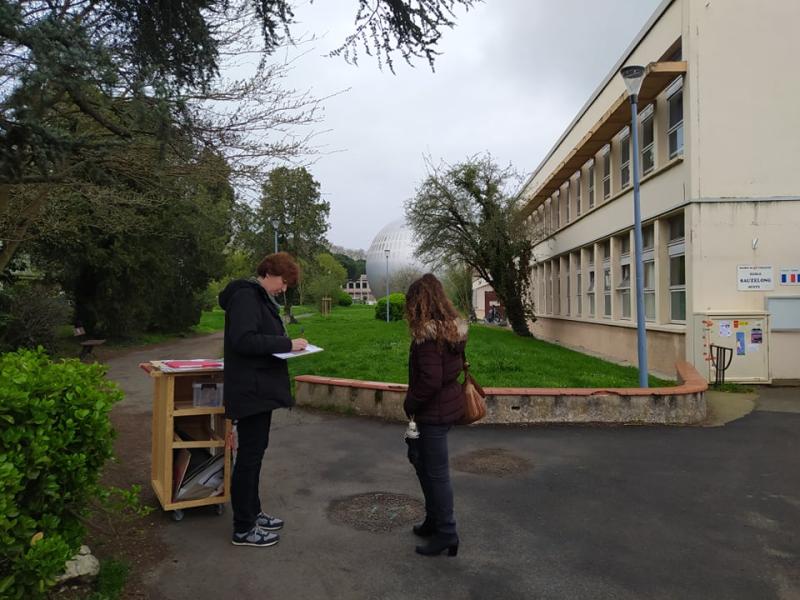 3-Micro-trottoir dans l'espace public.jpg 3-Micro-trottoir dans l'espace public