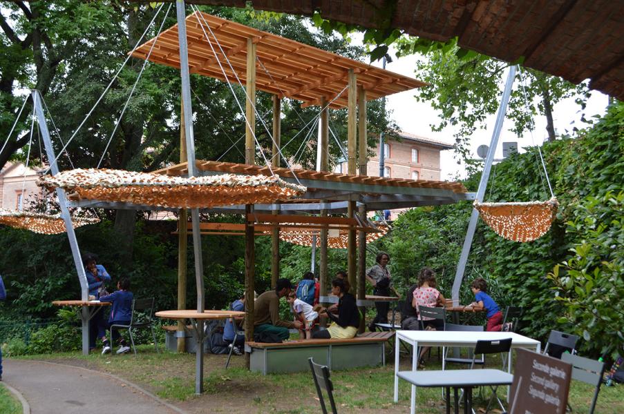 2_Atelier quartier St Cyprien, MargotDeOliveiraAntonio.jpg Atelier quartier St Cyprien, MargotDeOliveiraAntonio
