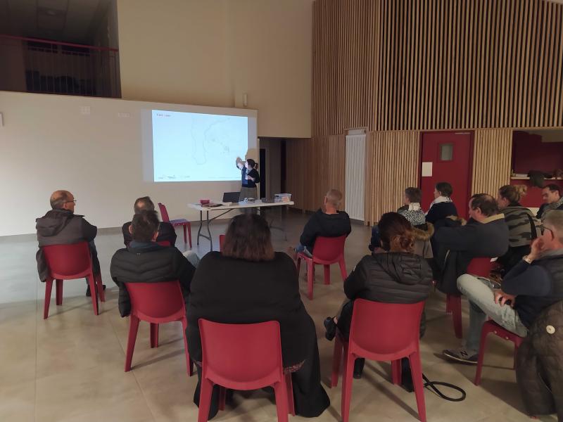 6_Présentation du scénario final au comité.jpg Présentation du scénario final au comité